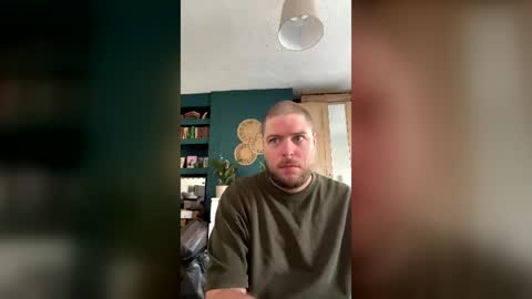 Snapshot of reevescrfg chatting on 07.18.26 Boredhorny online show from 07.18.26