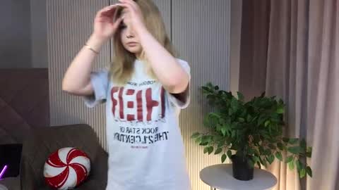 Betty online show from 04.17.26