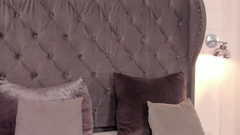 Regina  online show from 01.16.26