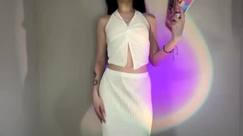 Snapshot of reginavandivier chatting on 06.10.26 Amelia online show from 06.10.26