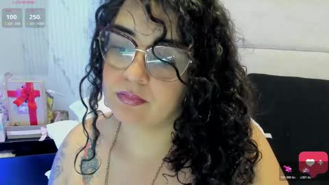 Snapshot of reginavegaa chatting on 06.03.26 reginavegaa online show from 06.03.26