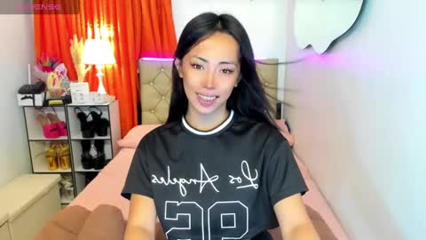 reighnempress online show from 12.08.24