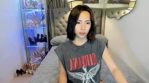 reighnempress online show from 12.03.25