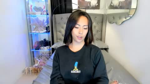 reighnempress online show from 03.05.26