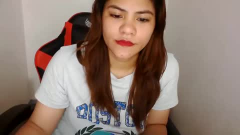 reign2525 online show from 02.22.25