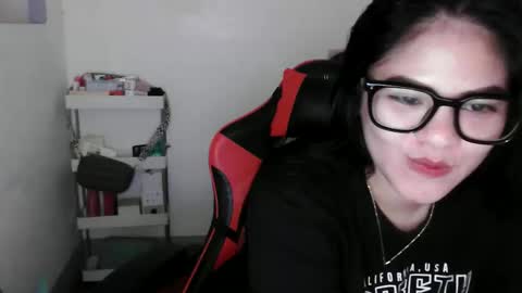 reign2525 online show from 12.16.25