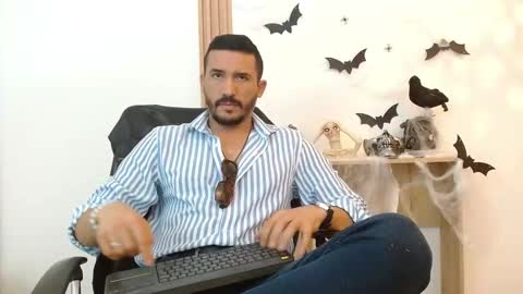   REIKO  online show from 10.07.25