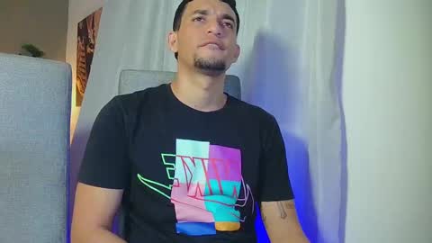 Snapshot of reina_paola chatting on 02.09.25 paola online show from 02.09.25