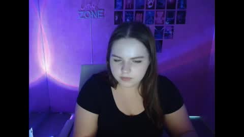 Reina online show from 03.27.26