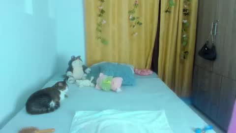 mariana online show from 09.14.25