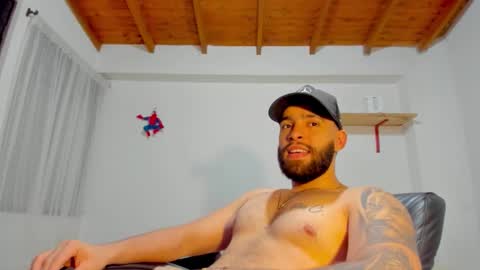 Rmy Steen online show from 10.17.25