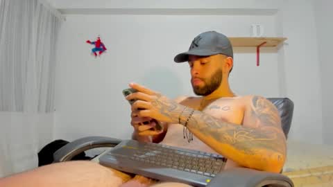 Rmy Steen online show from 10.27.25