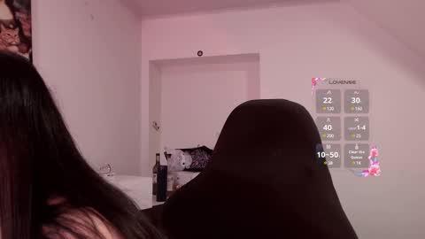 ren_yamashiro online show from 12.23.24