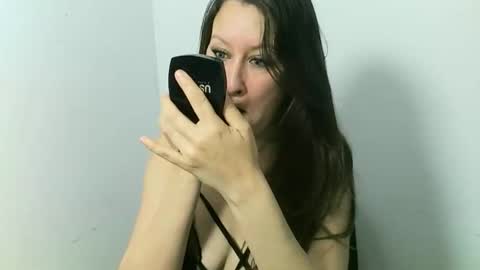 renata cheriee online show from 04.15.26