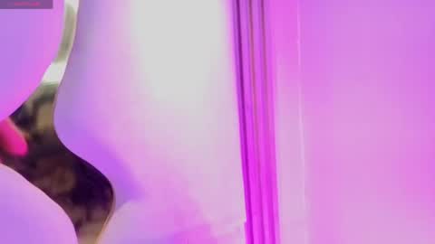 Renata  online show from 04.14.26