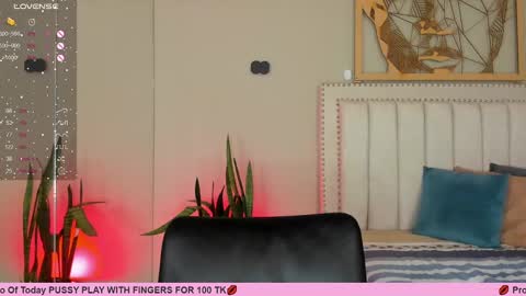      online show from 03.03.25