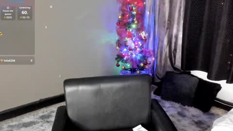 renatawilsom online show from 12.21.24