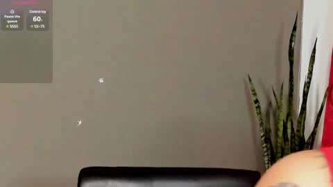 renatawilsom online show from 02.07.25