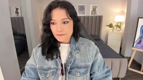 Renee Shelby online show from 12.02.24