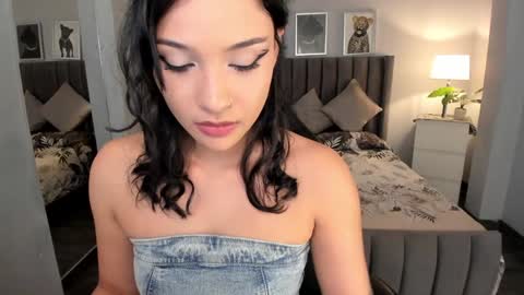 Renee Shelby online show from 01.06.25