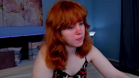 Snapshot of reneefoxy_ chatting on 06.16.26 reneefoxy_ online show from 06.16.26