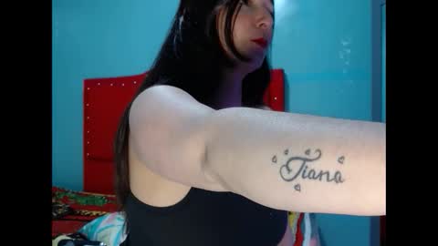 Snapshot of renesmee_tanner chatting on 09.28.25 renesmee tanner online show from 09.28.25