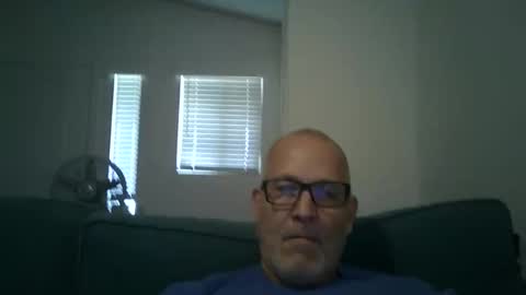 Snapshot of renewaz chatting on 05.06.26 Renewaz online show from 05.06.26