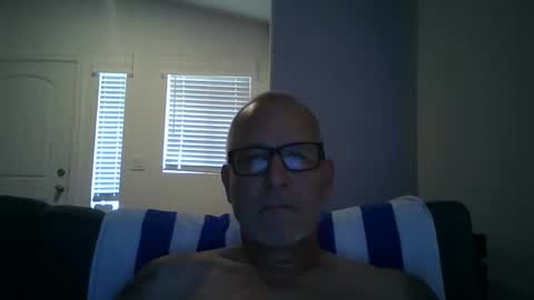 Snapshot of renewaz chatting on 05.12.26 Renewaz online show from 05.12.26