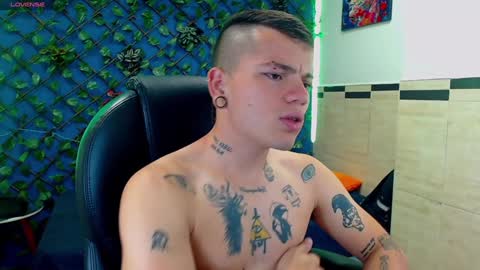 R E N E  online show from 01.15.25