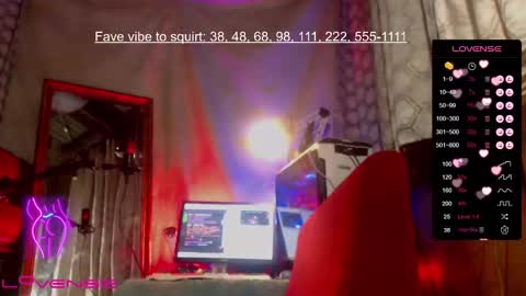 Snapshot of respectme0923 chatting on 02.16.25 HAZEL online show from 02.16.25