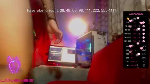 Snapshot of respectme0923 chatting on 02.17.25 HAZEL online show from 02.17.25