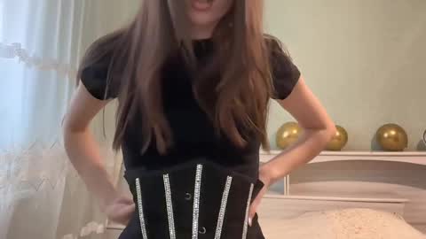 Carolina online show from 04.04.26