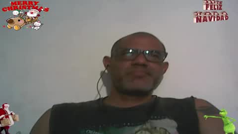 Snapshot of retlam37 chatting on 12.12.24 Walter online show from 12.12.24