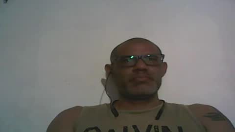 Snapshot of retlam37 chatting on 12.28.24 Walter online show from 12.28.24
