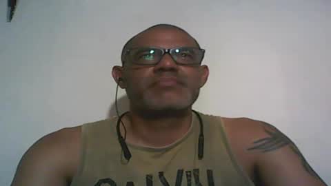 Snapshot of retlam37 chatting on 12.28.24 Walter online show from 12.28.24