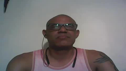 Snapshot of retlam37 chatting on 01.04.25 Walter online show from 01.04.25