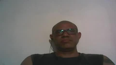 Snapshot of retlam37 chatting on 01.05.25 Walter online show from 01.05.25