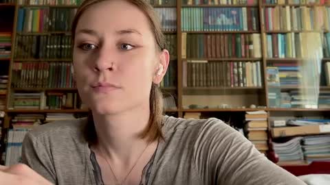 Rie online show from 04.04.26