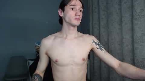 Snapshot of rexxx_erection chatting on 11.08.25 Eugene online show from 11.08.25