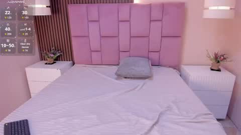 Reze  online show from 04.18.26