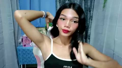 rhiana_slut online show from 11.21.25