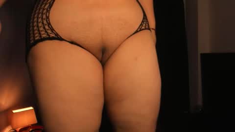 Snapshot of rhondavines chatting on 12.01.25 Rhonda online show from 12.01.25