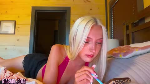 ria  online show from 10.02.25