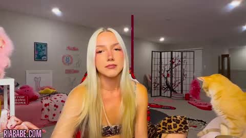 ria  online show from 10.18.25