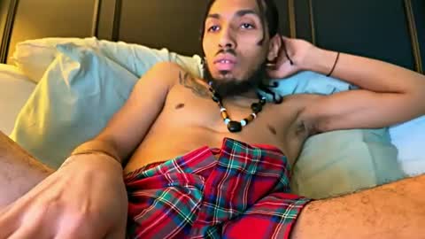 Snapshot of riahrockhard chatting on 01.17.25 Riah online show from 01.17.25