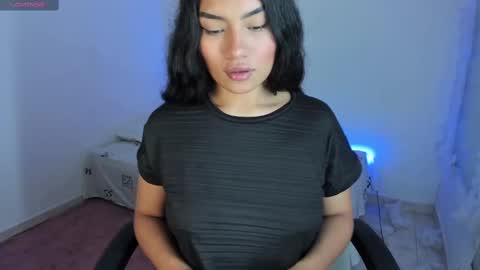 RianaK online show from 02.22.25