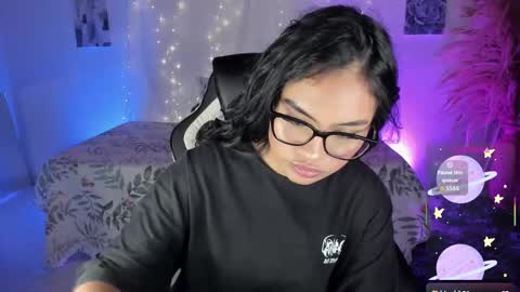 RianaK online show from 11.28.25