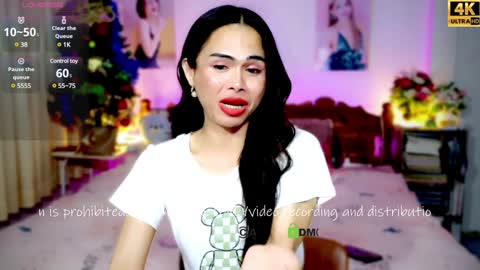 Snapshot of ribbinbovkoy chatting on 01.31.25 ribbinbovkoy online show from 01.31.25