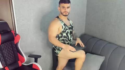 Snapshot of ricardogonzalez666 chatting on 01.18.25 ricardogonzalez666 online show from 01.18.25