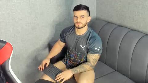 Snapshot of ricardogonzalez666 chatting on 01.26.25 ricardogonzalez666 online show from 01.26.25